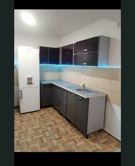 Garsonieră decomandată în Zețarilor