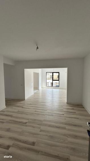 Apartament cu 3 camere în Păulești