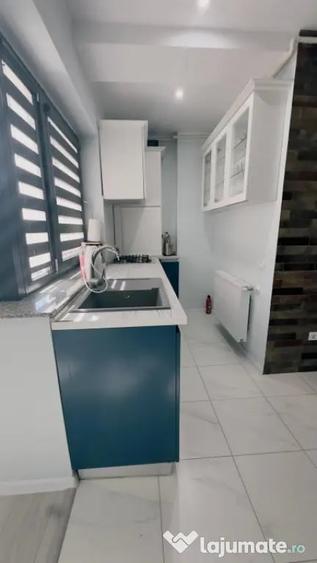 Apartament cu 2 camere decomandat, mobilat în Faleza Nord