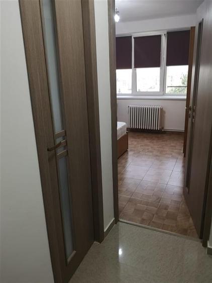 Apartament cu 2 camere decomandat, mobilat în Piața Unirii