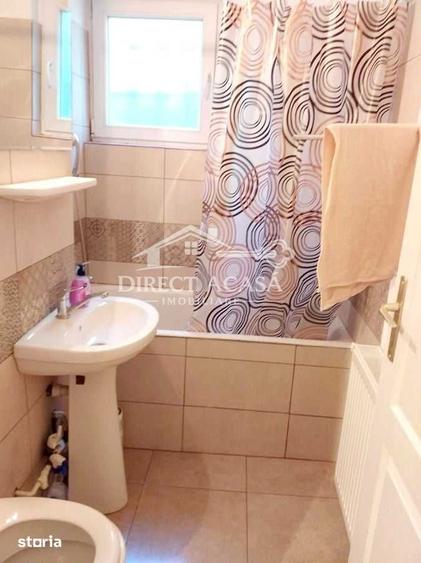 Apartament cu 2 camere decomandat în Cornișa