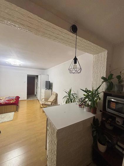 Garsonieră semidecomandată în Berceni