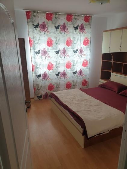 Apartament cu 2 camere decomandat în Ultracentral