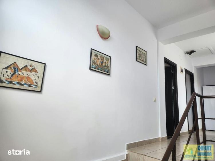 Casă cu 7 camere cu Teren 300 Mp în Nord