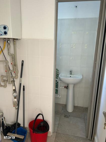 Spațiu comercial, de 25 mp, în Drumul Taberei