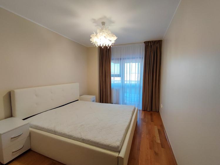 Apartament cu 2 camere semidecomandat în Est