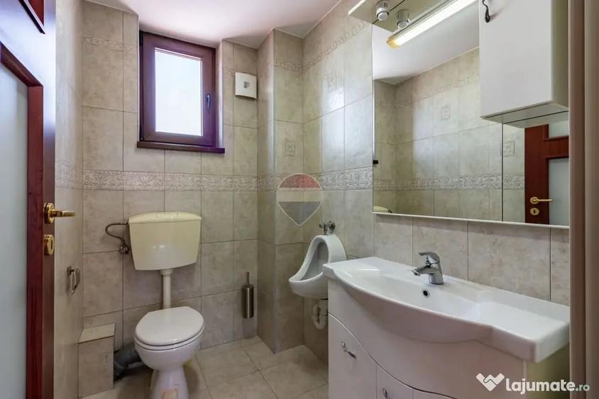 Casă cu 3 camere cu Teren 235 Mp în Ferentari