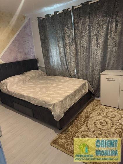 Apartament cu 2 camere decomandat în Palas