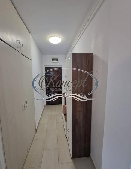Apartament cu 2 camere decomandat, mobilat în Semicentral