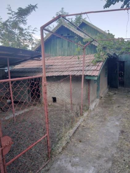 Casă cu 4 camere cu Teren 1030 Mp în Central