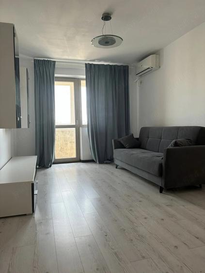 Apartament cu 3 camere semidecomandat în Nicolae Grigorescu