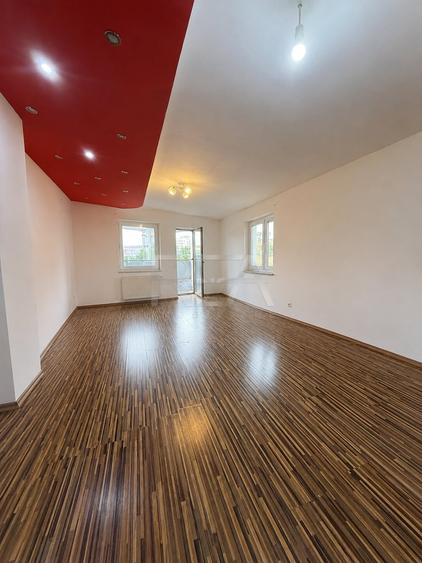 Apartament cu 3 camere decomandat în Șerban Vodă