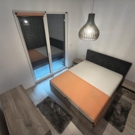 Apartament cu 2 camere decomandat în Aradului