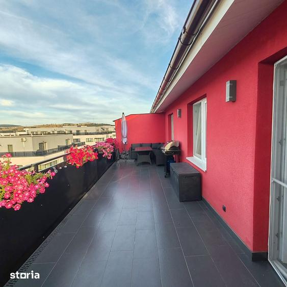 Apartament cu 3 camere în Baciu