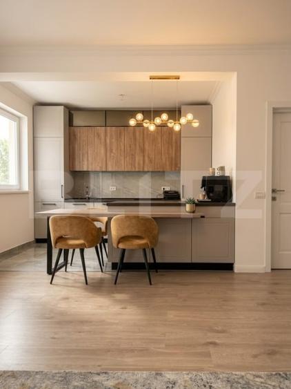 Duplex cu 5 camere cu Canalizare în Giroc