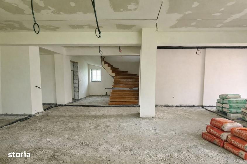 Spațiu comercial, de 4,300 mp, în Corbeanca