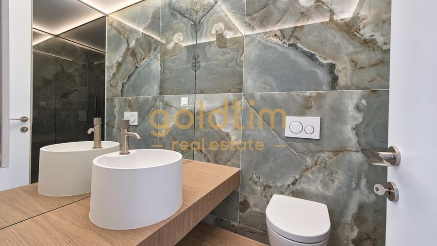 Apartament cu 4 camere semidecomandat, mobilat în Iancu Nicolae
