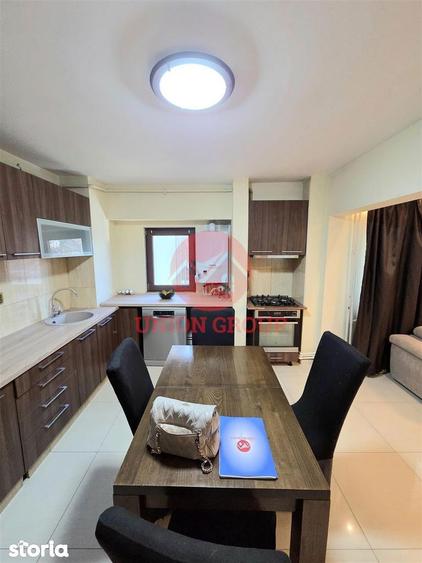 Apartament cu 4 camere în Gara