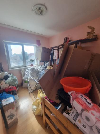 Apartament cu 4 camere decomandat, mobilat în Dâmbul Rotund