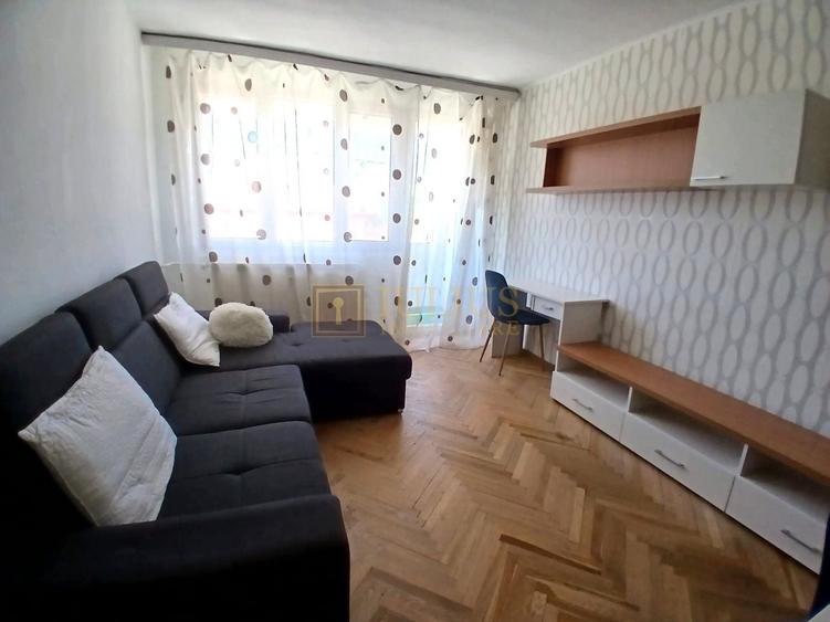 Apartament cu 3 camere in Complexul Studentesc - 2