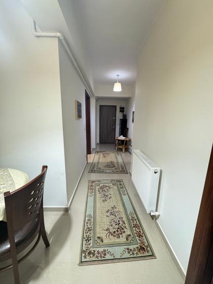 Apartament cu 3 camere decomandat, mobilat în Fundeni