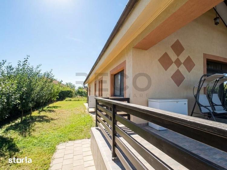 Casă cu 4 camere decomandat cu Teren 600 Mp în Nojorid