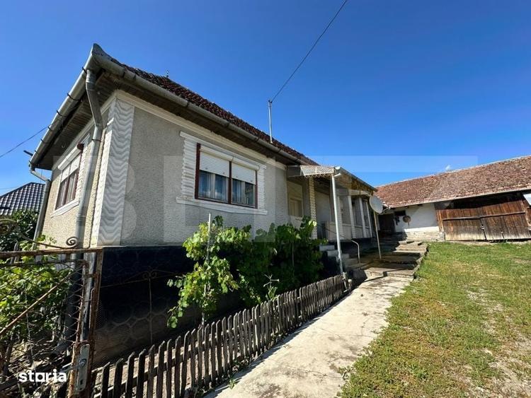 Casă cu 4 camere în Liviu Rebreanu