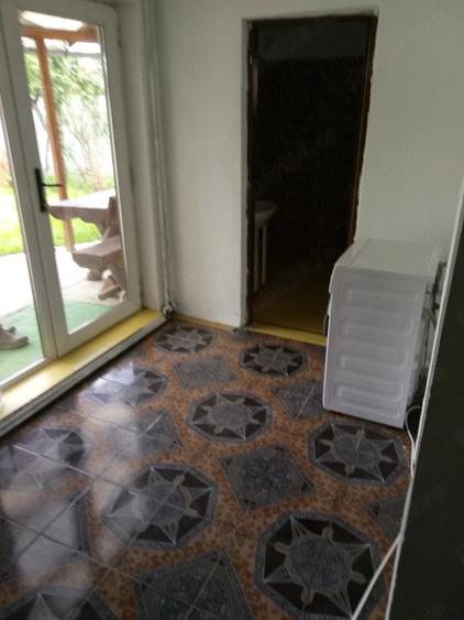 Casă cu 4 camere cu Teren 440 Mp în Central