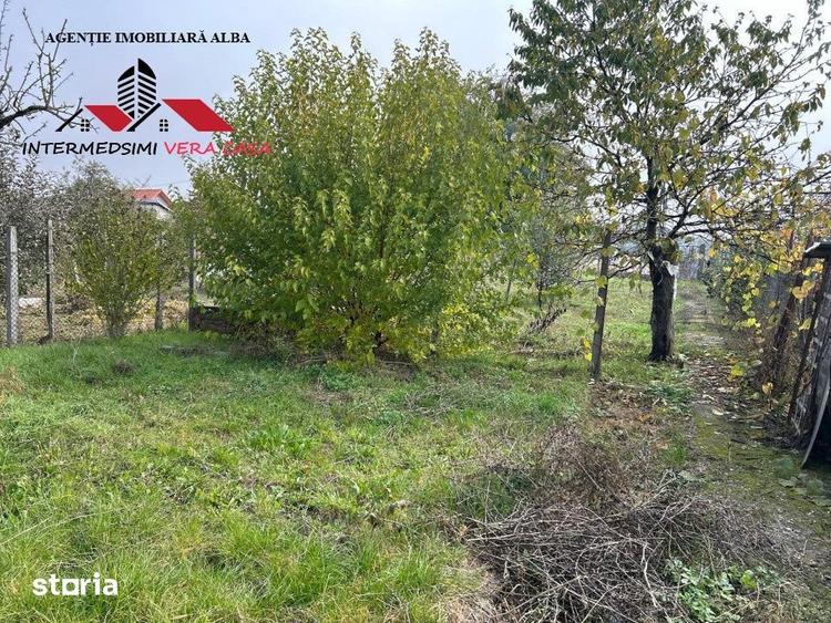 Casă cu 4 camere cu Teren 922 Mp în Teiu