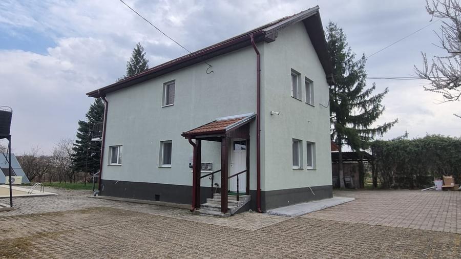 Casă individuală cu 4 camere cu Canalizare în Viile Satu Mare