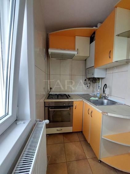 Apartament cu 3 camere decomandat, mobilat în Baciu