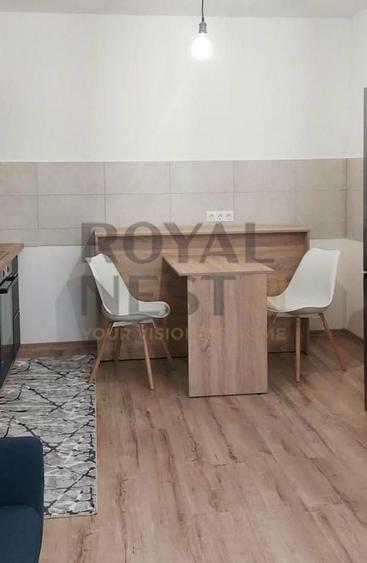 Apartament cu 2 camere decomandat în Avantgarden