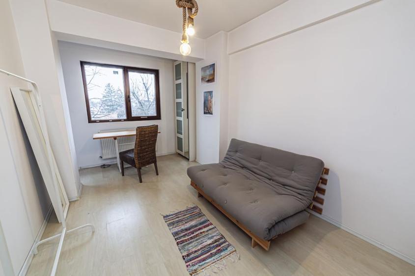 Apartament cu 2 camere decomandat, mobilat în Bucureștii Noi