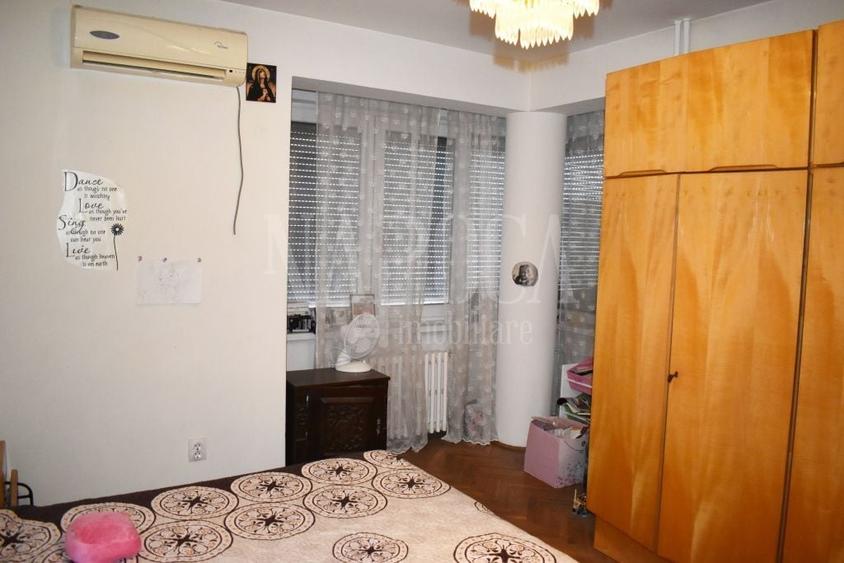 Apartament 4 camere de vanzare in Centru Oradea, Oradea - 2