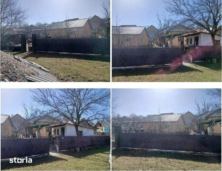 Casă cu 5 camere cu Teren 1568 Mp în Dulcești