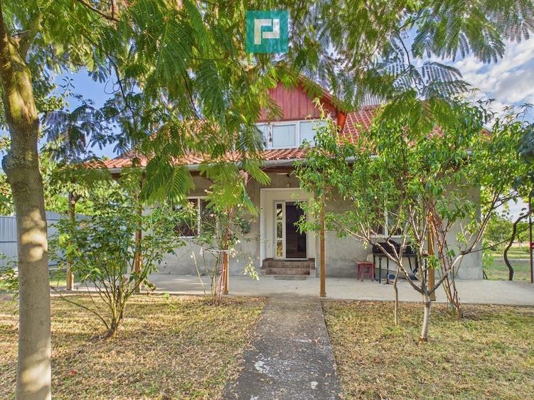 Casă cu 2 camere cu Teren 720 Mp în Șiria