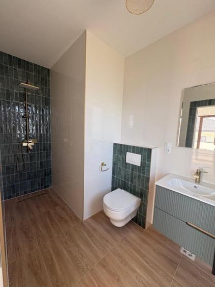 Casă cu 4 camere cu Teren 455 Mp în Central