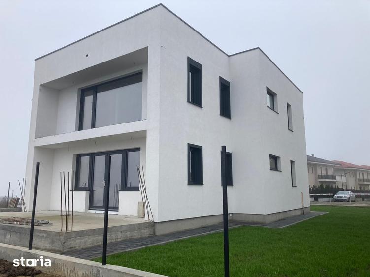 Casă cu 4 camere cu Teren 500 Mp în Apahida