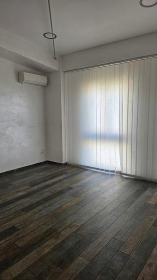 Apartament cu 2 camere decomandat în Universitate