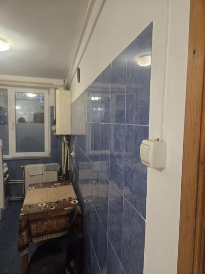 Garsonieră decomandată în Cornișa