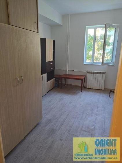 Garsonieră nedecomandată în Km 4-5