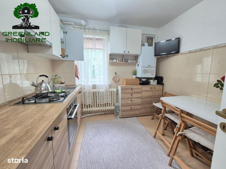 Apartament cu 2 camere în Podu Roș