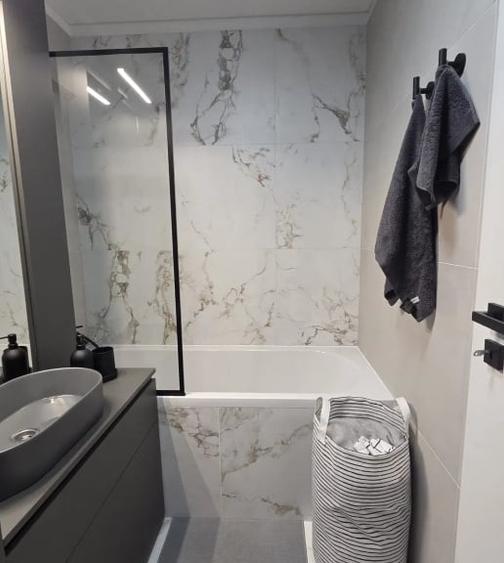 Apartament cu 2 camere decomandat, mobilat în Berceni