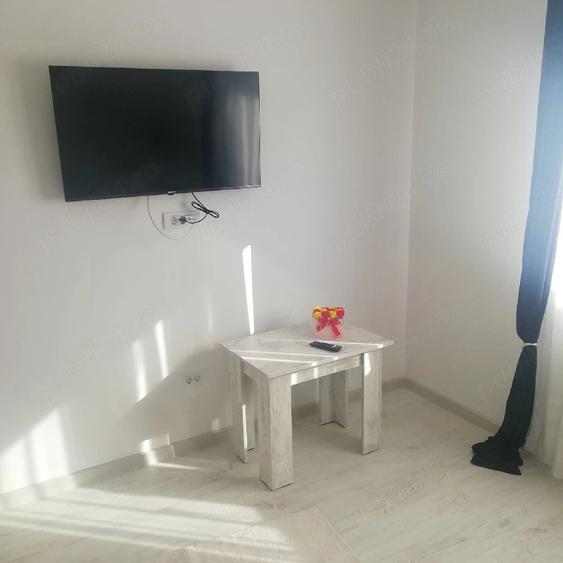 Casă cu 6 camere cu Teren 500 Mp în Băile Felix