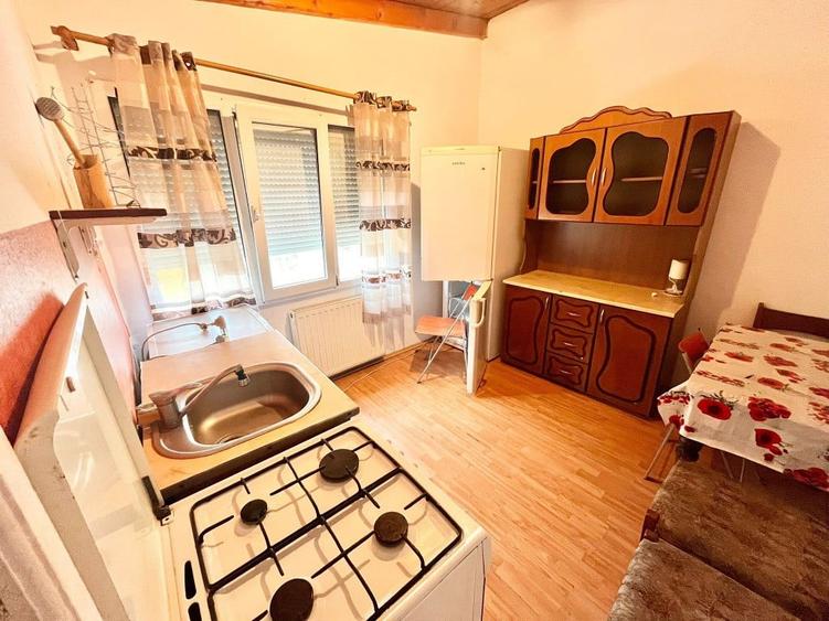 Apartament cu 2 camere semidecomandat în Central