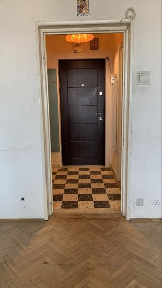 Garsonieră decomandată în Veteranilor