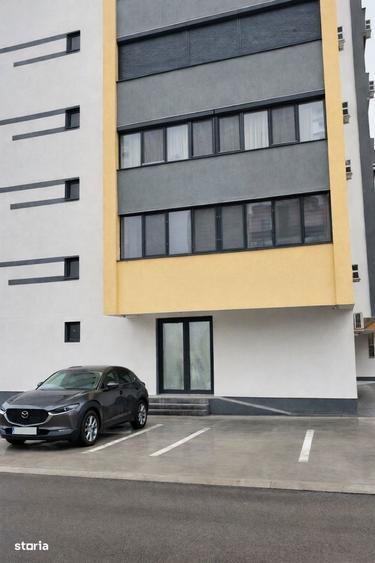Spațiu comercial, de 104 mp, în Central