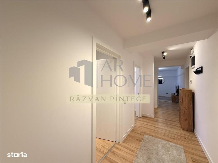 Apartament cu 3 camere în Mărășești