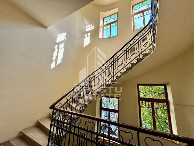 Apartament cu 4 camere decomandat, mobilat în Semicentral