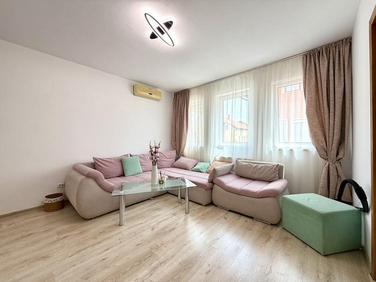 Apartament cu 3 camere decomandat, mobilat în Dumbrăvița